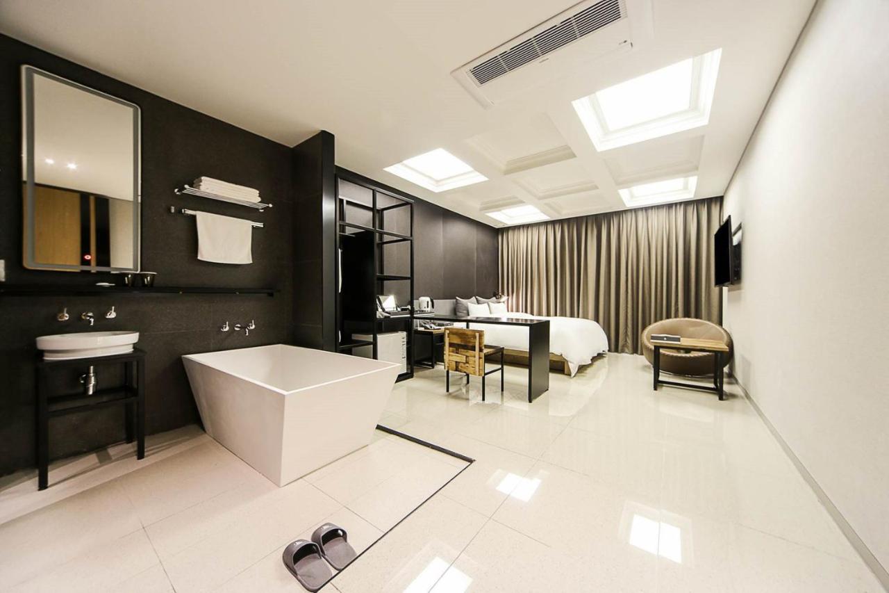 โรงแรมยออูบี อุลซาน ภายนอก รูปภาพ